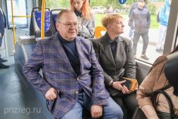 Губернатор Олег Мельниченко оценил новые пензенские троллейбусы
