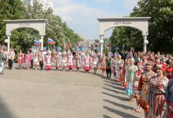 В Пензе на территории ПГУ открылась Аллея Дружбы