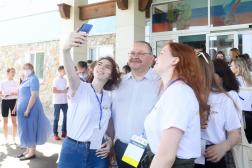 Губернатор Мельниченко поздравил пензенскую молодежь с праздником