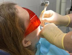 В Пензе лечат зубы при помощи вакуум-терапии