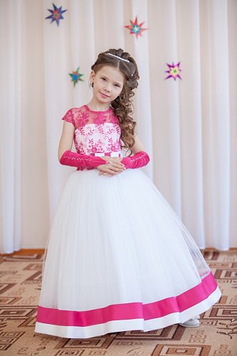 Полина Рассыпнова, 7 лет